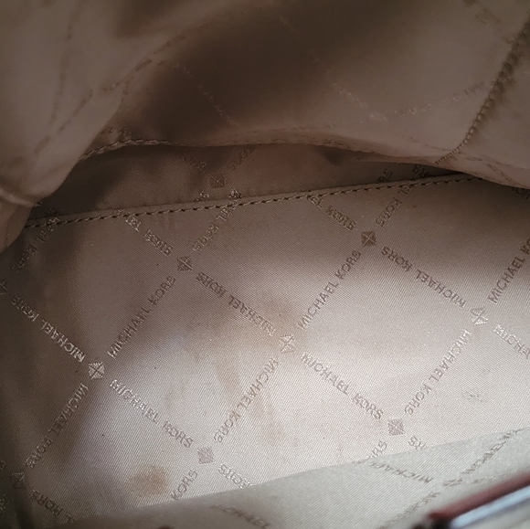 MICHAEL KORS Red Ellis Satchel Saffoano Leather Purse with removable straps - Picture 14 of 16